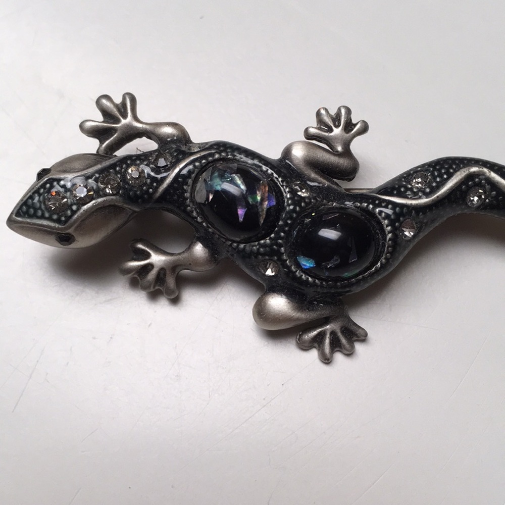 Lizard Metal Brooch